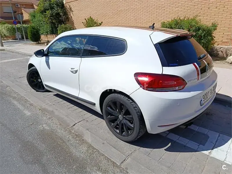 Usado VW Scirocco 160 CV (117 kW) 2009 Blanco Coupe