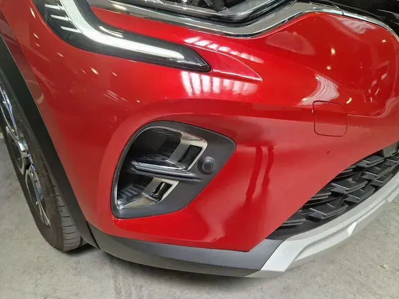 Usado Renault Captur 140 CV (102 kW) 2022 Rojo SUV