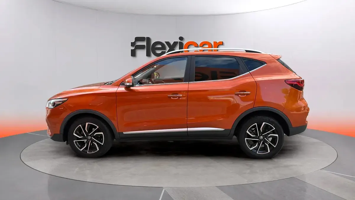 Usado MG ZS Luxury 106 CV (77 kW) 2022 Naranja SUV
