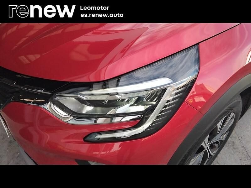 Usado Renault Captur Zen 145 CV (106 kW) 2023 Rojo SUV
