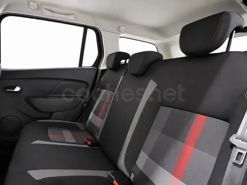 Usado Dacia Logan MCV Comfort 95 CV (69 kW) 2023 Granate Familiar