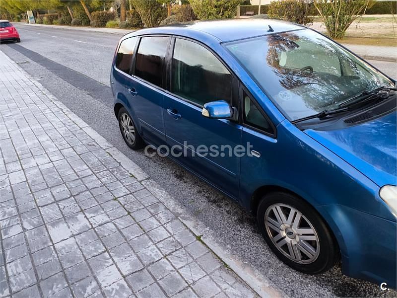 Usado Ford C-MAX Ghia 115 CV (84 kW) 2007 Azul Monovolumen