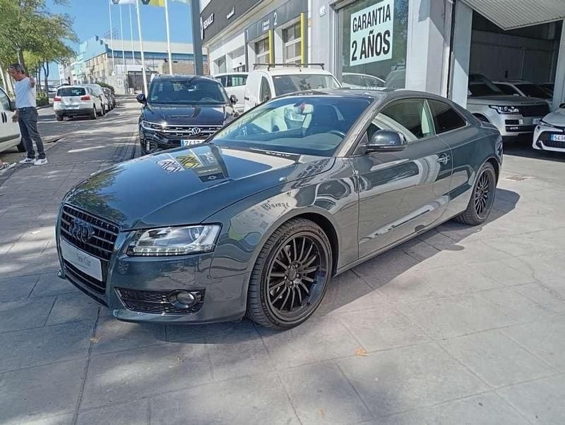 Usado Audi A5 190 CV (139 kW) 2010 Gris / plata Coupe