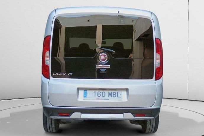 Usado Fiat Doblò Trekking 120 HP (88 kW) 2022 Monovolume