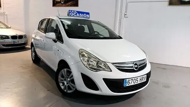 Brugt Opel Corsa Edition 55 HK (40 kW) 2013 Hvid Hatchback