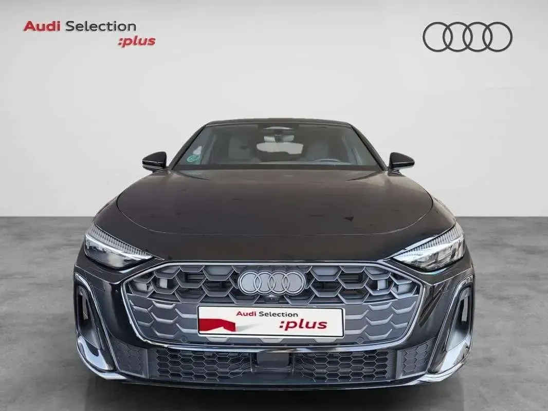 Usado Audi A5 204 CV (150 kW) 2025 Negro Berlina