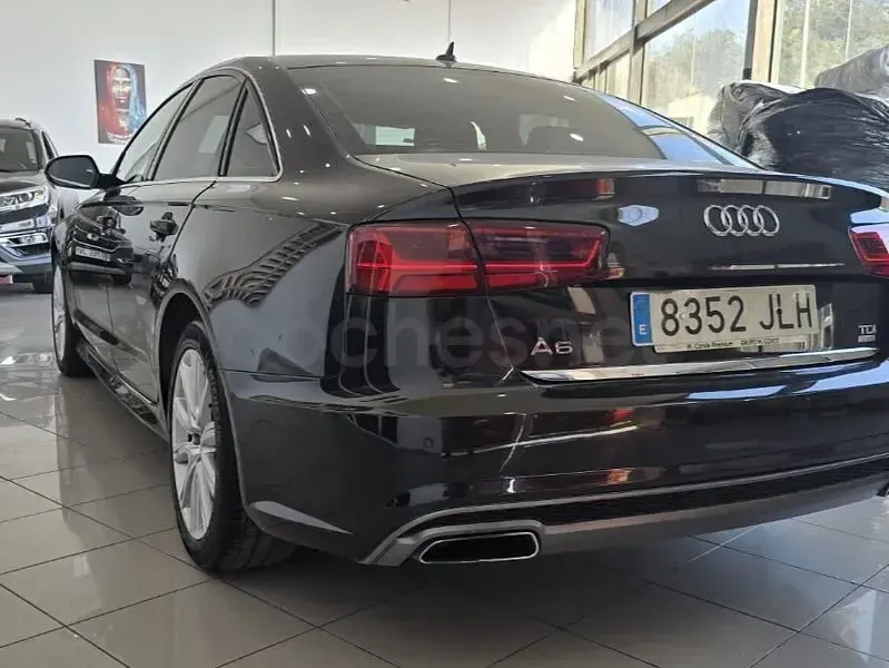 Usado Audi A6 190 CV (139 kW) 2016 Negro Berlina