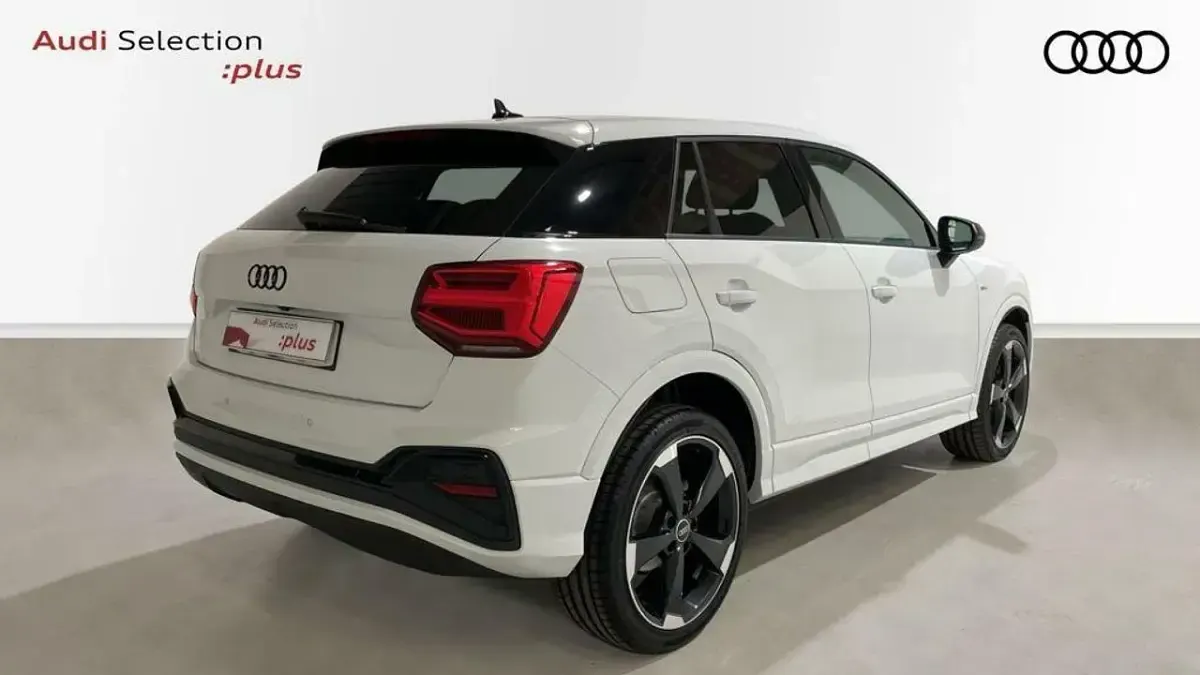 Usado Audi Q2 150 CV (110 kW) 2023 Blanco SUV