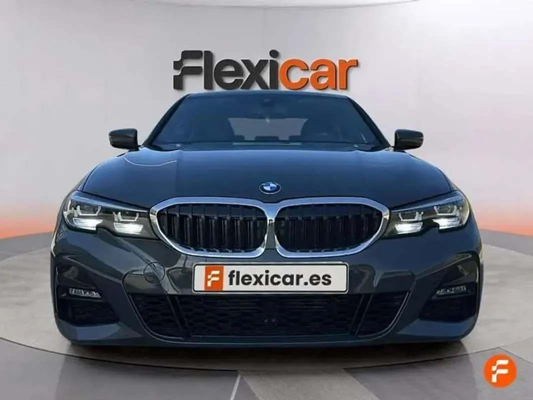 Usado BMW 318 150 CV (110 kW) 2022 Gris Berlina