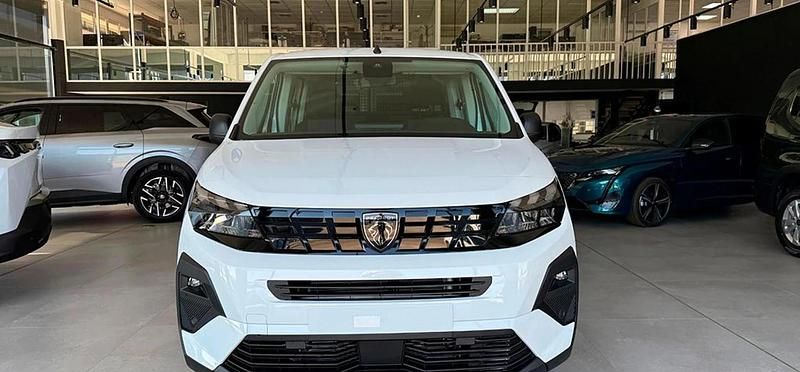Nuevo Peugeot Rifter Business-Line 99 CV (72 kW) 2025 Pintura blanco icy Monovolumen