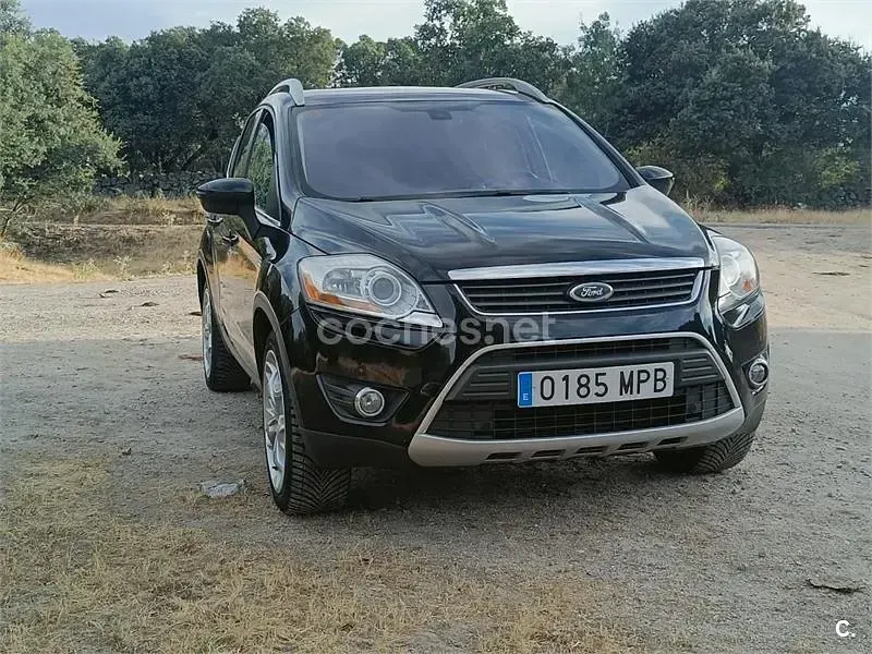Usado Ford Kuga Titanium 136 CV (100 kW) 2008 Negro SUV