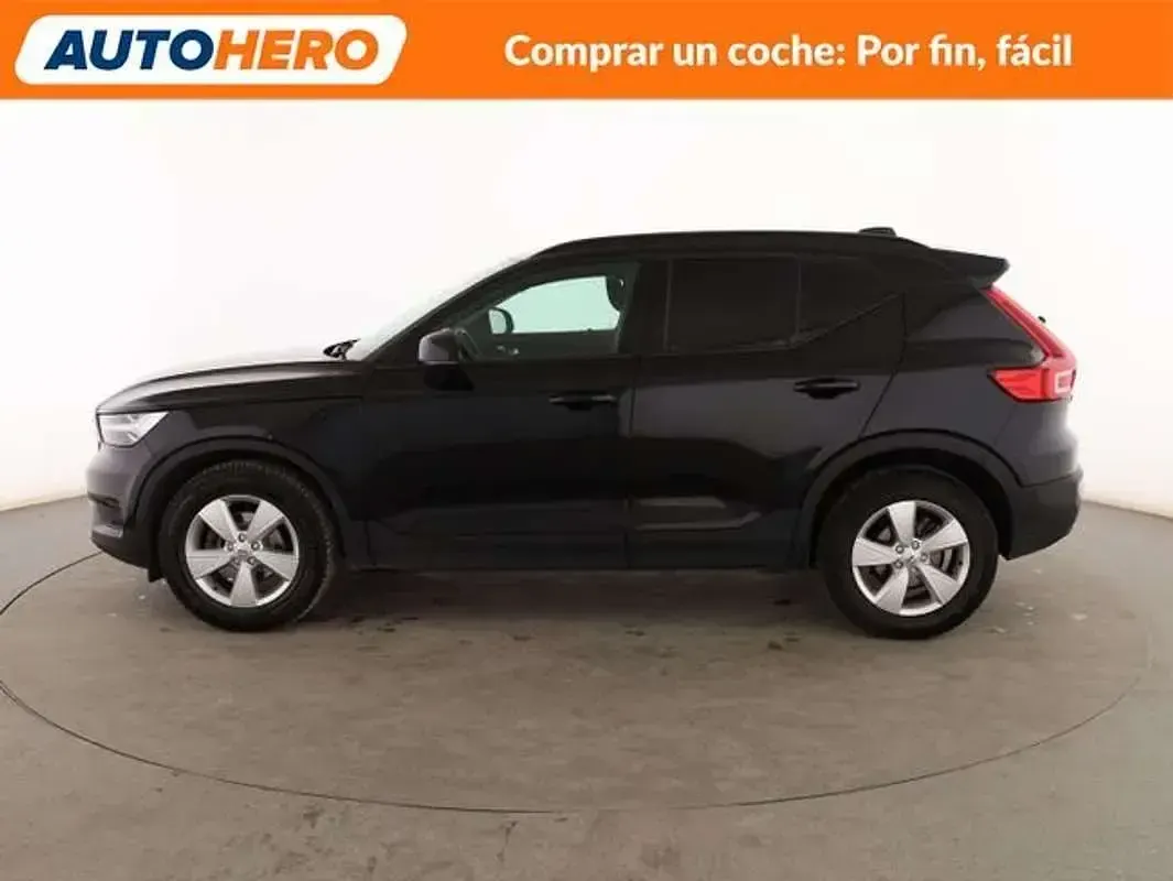 Usado Volvo XC40 Momentum 129 CV (94 kW) 2021 Blanco SUV