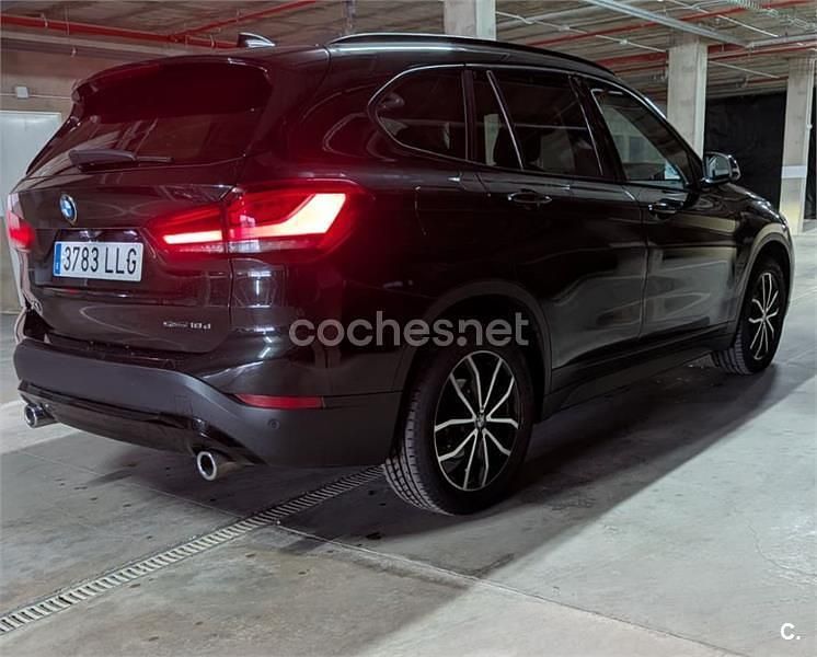 Usado BMW X1 Sport Line 150 CV (110 kW) 2020 Negro SUV