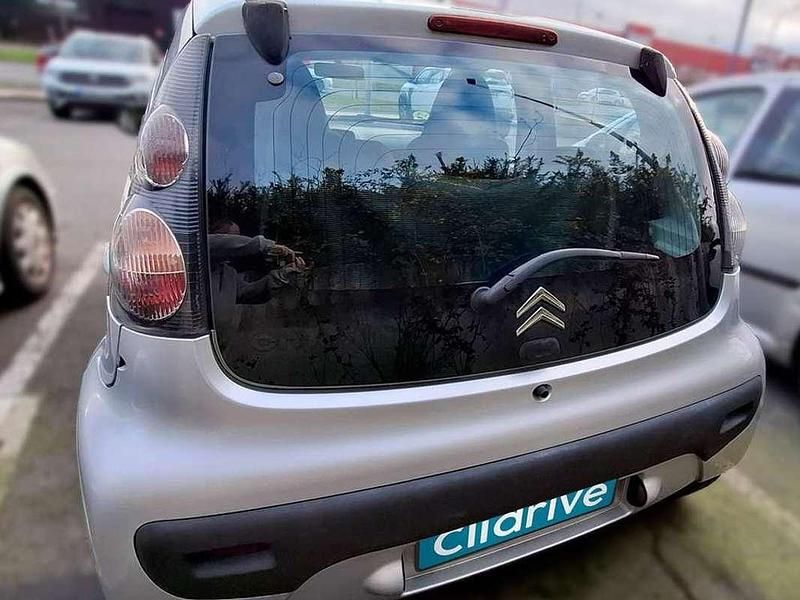 Begagnad Citroën C1 68 HK (50 kW) 2006 Grå Halvkombi