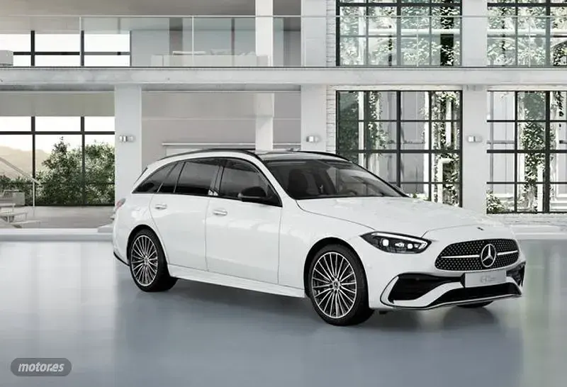 Usado Mercedes C220 200 CV (147 kW) 2022 Blanco Familiar