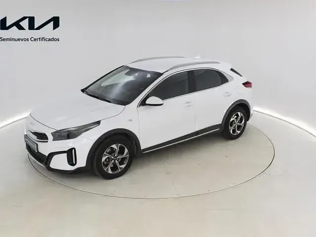 Usado Kia XCeed 116 CV (85 kW) 2025 Todoterreno SUV