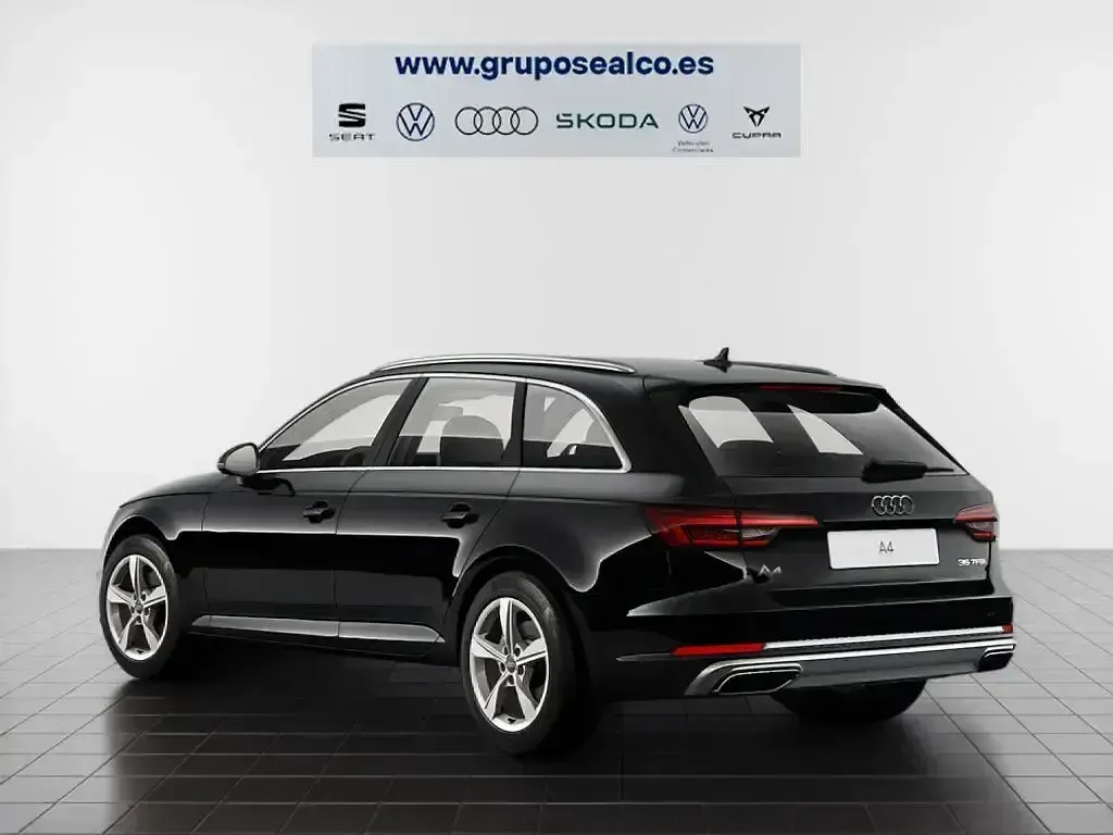Usado Audi A4 S-Line 150 CV (110 kW) 2019 Negro Familiar