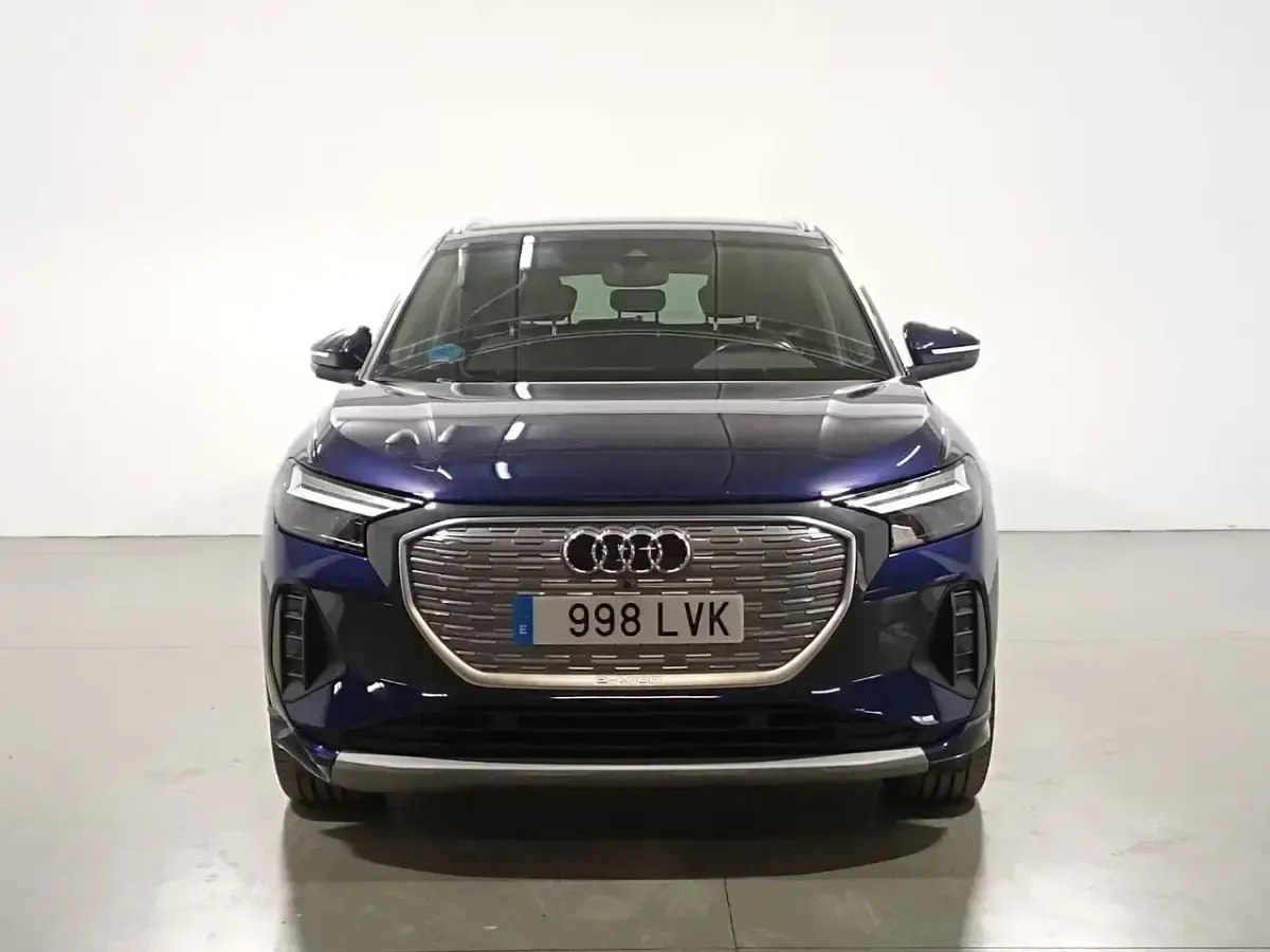 Usado Audi Q4 e-tron Advanced Plus 150 kW (204 CV) 2021 Negro SUV