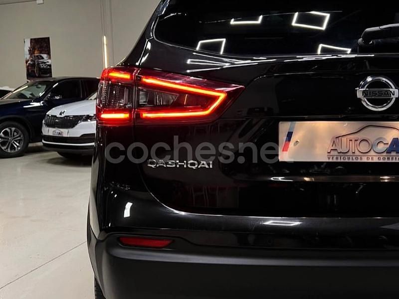 Usado Nissan Qashqai N-TEC 115 CV (84 kW) 2021 Negro SUV
