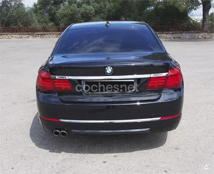 Usado BMW 730 258 CV (189 kW) 2014 Azul Berlina