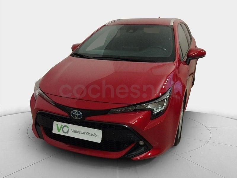 Usado Toyota Corolla Active 122 CV (89 kW) 2019 Rojo Familiar