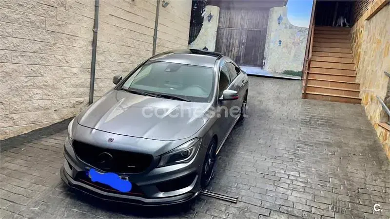 Usado Mercedes CLA200 AMG line 136 CV (100 kW) 2015 Gris / plata Berlina