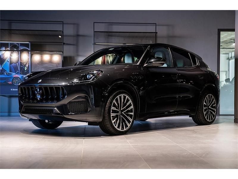 Nero tempesta Nuevo 2025 Maserati Grecale SUV | 95.400 € (Super precio) - Imagen 1/4