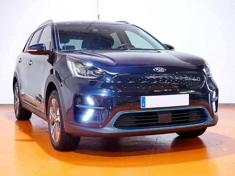 Usado Kia e-Niro 150 kW (204 CV) 2021 Azul SUV