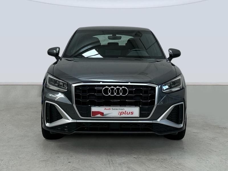 Usado Audi Q2 S-Line 116 CV (85 kW) 2022 Gris SUV