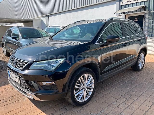 Usado Seat Ateca 4Drive 190 CV (139 kW) 2016 Negro SUV