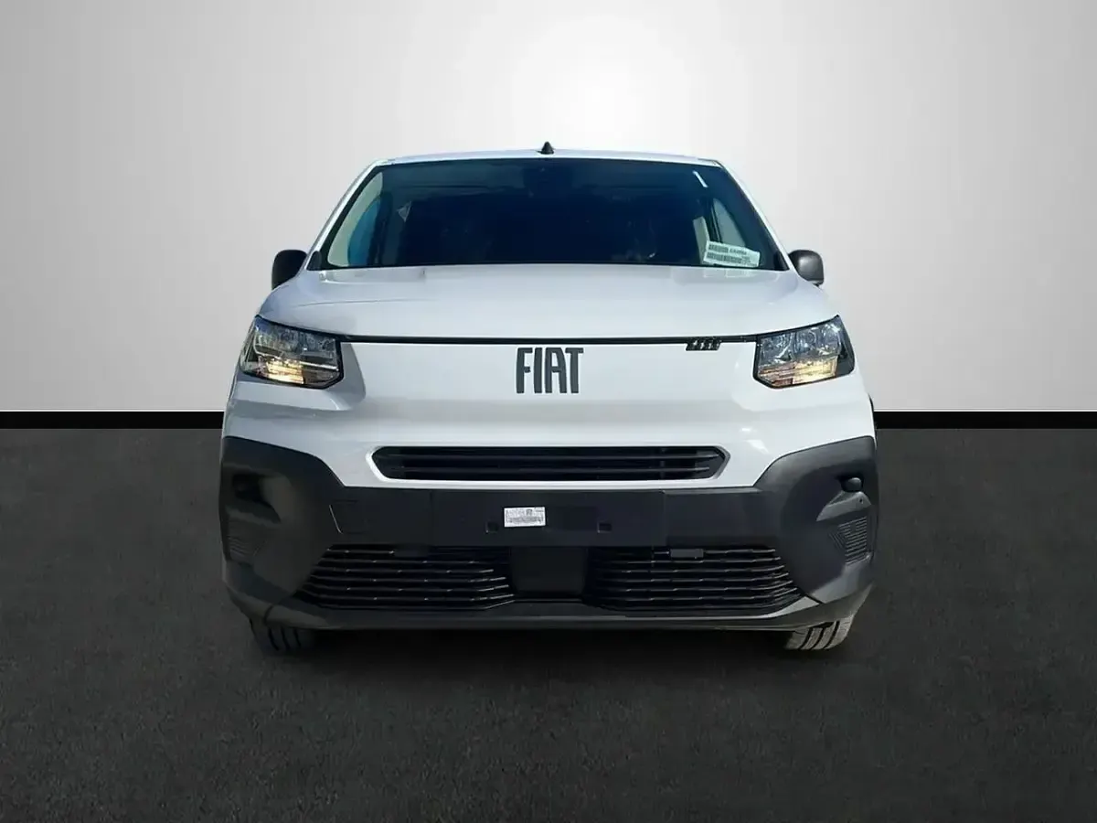 Nuevo Fiat Doblò 100 CV (73 kW) 2025 Blanco Monovolumen