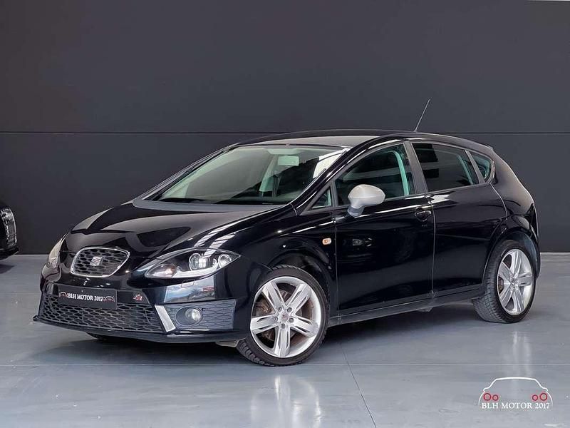 Negro Usado 2011 Seat Leon FR Berlina | 13.990 € - Imagen 1/4