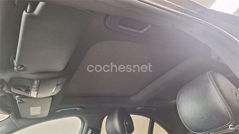 Usado Mercedes C200 136 CV (100 kW) 2018 Negro Berlina