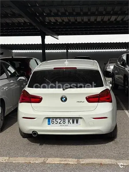 Usado BMW 118 150 CV (110 kW) 2019 Blanco Berlina