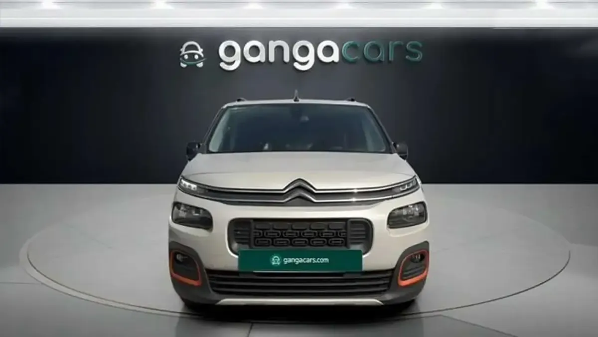 Usado Citroën Berlingo Feel 102 CV (75 kW) 2022 Gris Monovolumen