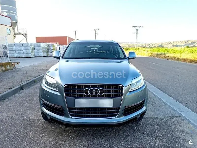Usado Audi Q7 233 CV (171 kW) 2006 Gris / plata SUV