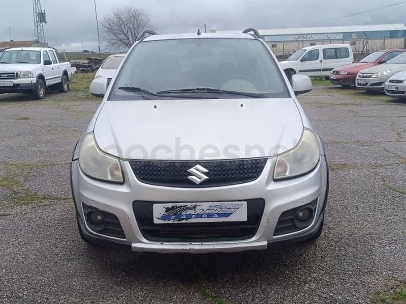 Usado Suzuki SX4 GL 135 CV (99 kW) 2012 Gris / plata SUV
