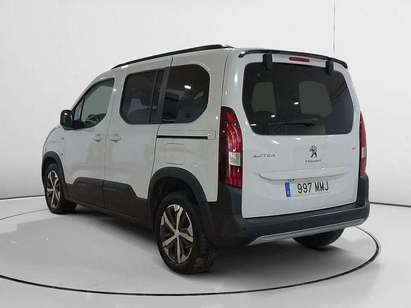 Usado Peugeot Rifter GT 132 CV (97 kW) 2023 Blanco Monovolumen