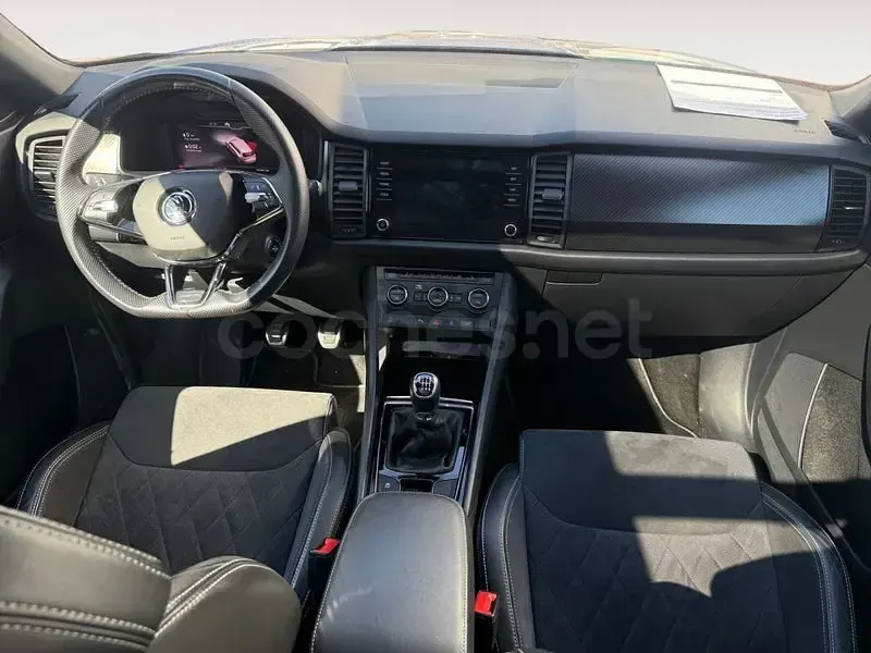 Usado Skoda Kodiaq SportLine 150 CV (110 kW) 2020 Azul SUV