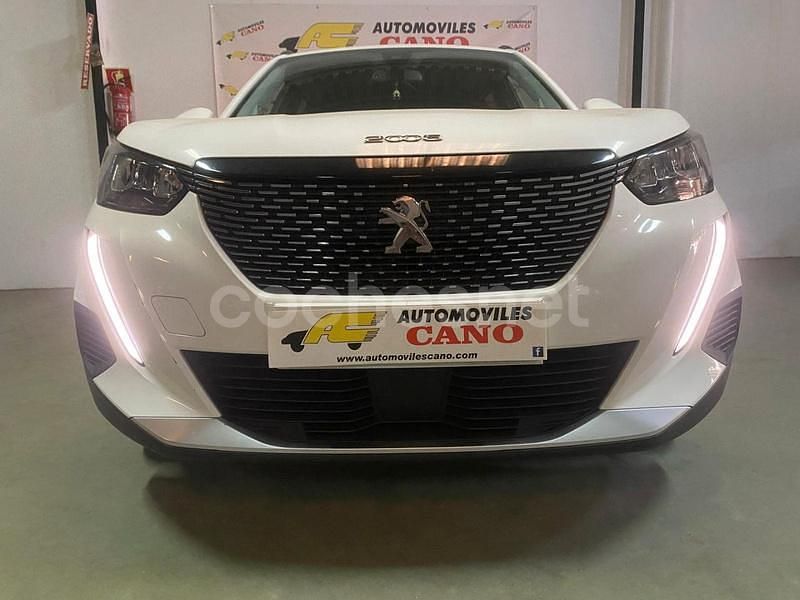 Usado Peugeot 2008 Allure 110 CV (80 kW) 2021 Blanco SUV