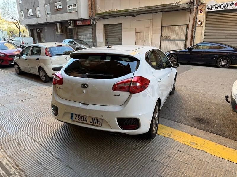 Usado Kia Ceed GT 136 CV (100 kW) 2016 Blanco Berlina