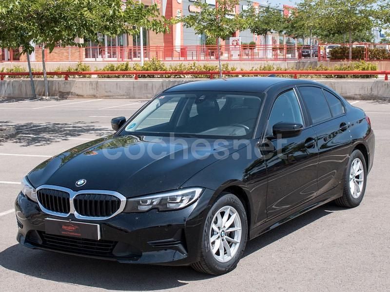 Negro Usado 2021 BMW 318 Berlina | 19.990 € (Buen precio) - Imagen 1/4
