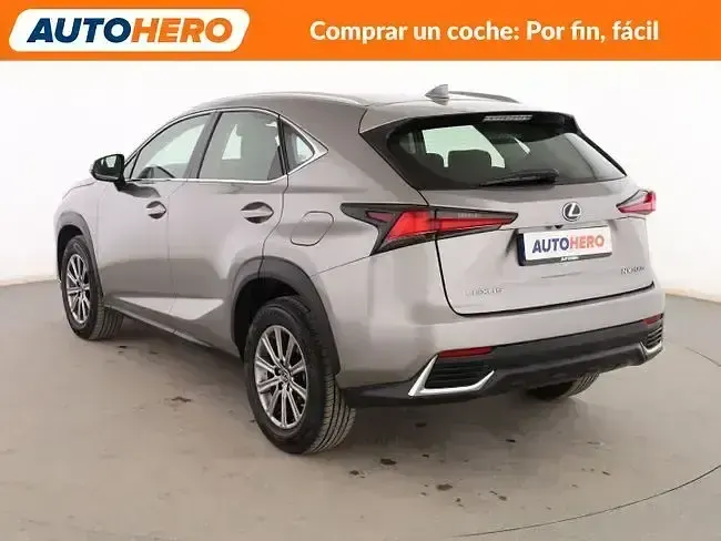 Usado Lexus NX300h Business Edition 197 CV (144 kW) 2019 Gris SUV