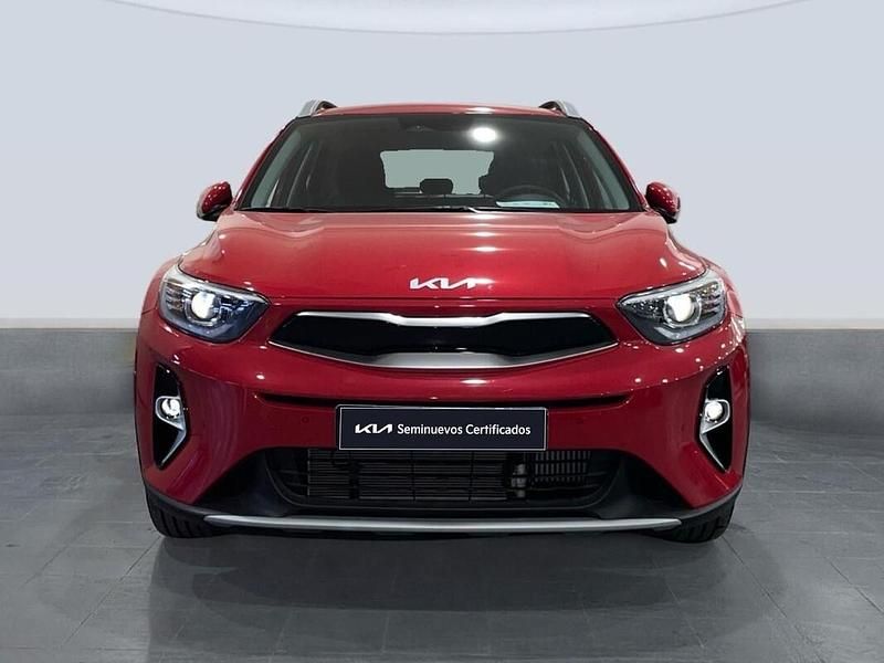 Nuevo Kia Stonic 100 CV (73 kW) 2026 Rojo SUV