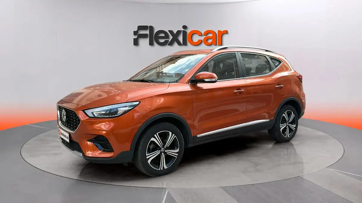 Usado MG ZS Comfort 116 CV (85 kW) 2025 Naranja SUV