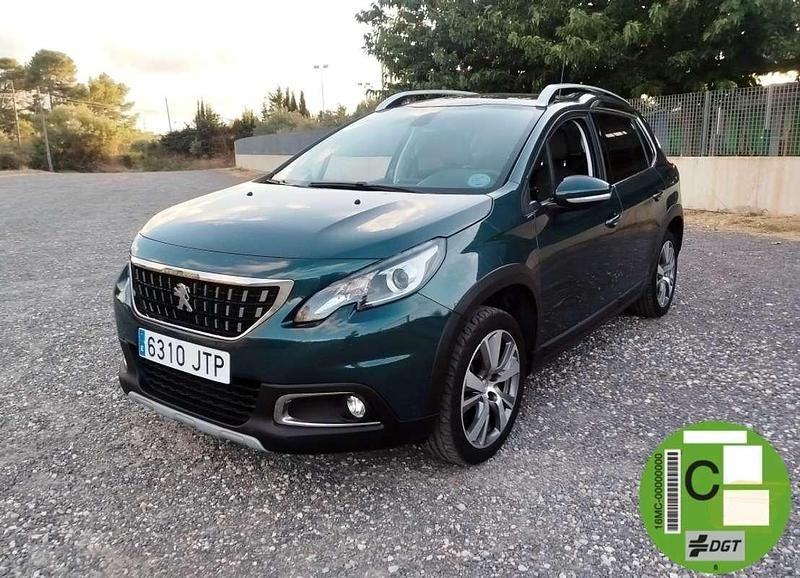 Verde Usado 2016 Peugeot 2008 Allure SUV | 8995 € (Buen precio) - Imagen 1/4