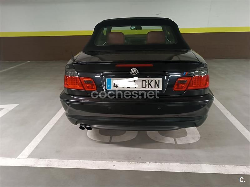 Usado BMW 330 Cabriolet 231 CV (169 kW) 2001 Negro Descapotable