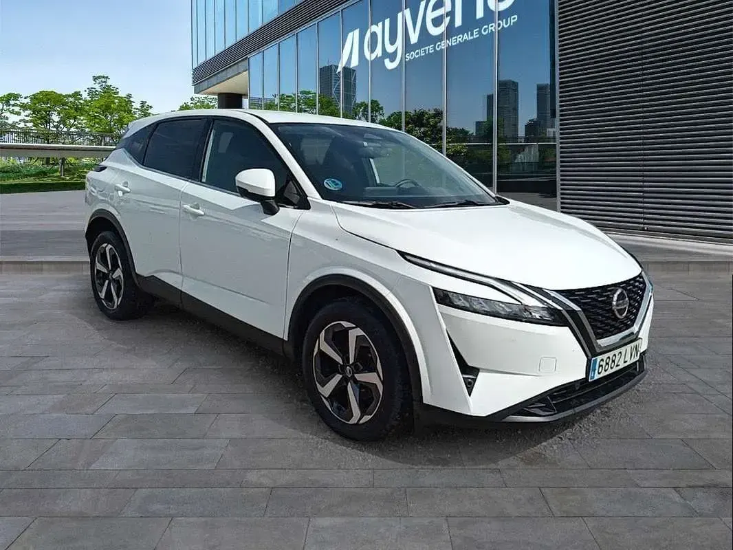 Usado Nissan Qashqai N-Connecta 140 CV (102 kW) 2021 Blanco SUV