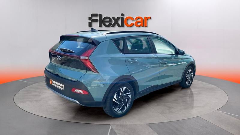 Usado Hyundai Bayon 84 CV (61 kW) 2023 Verde SUV