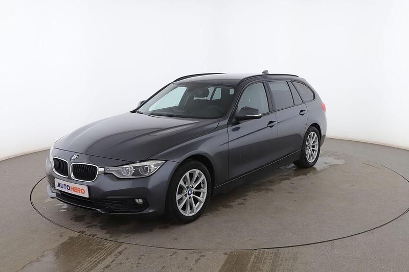 Negro Usado 2017 BMW 318 Sport Line Familiar | 17.699 € (Un poco caro) - Imagen 1/3